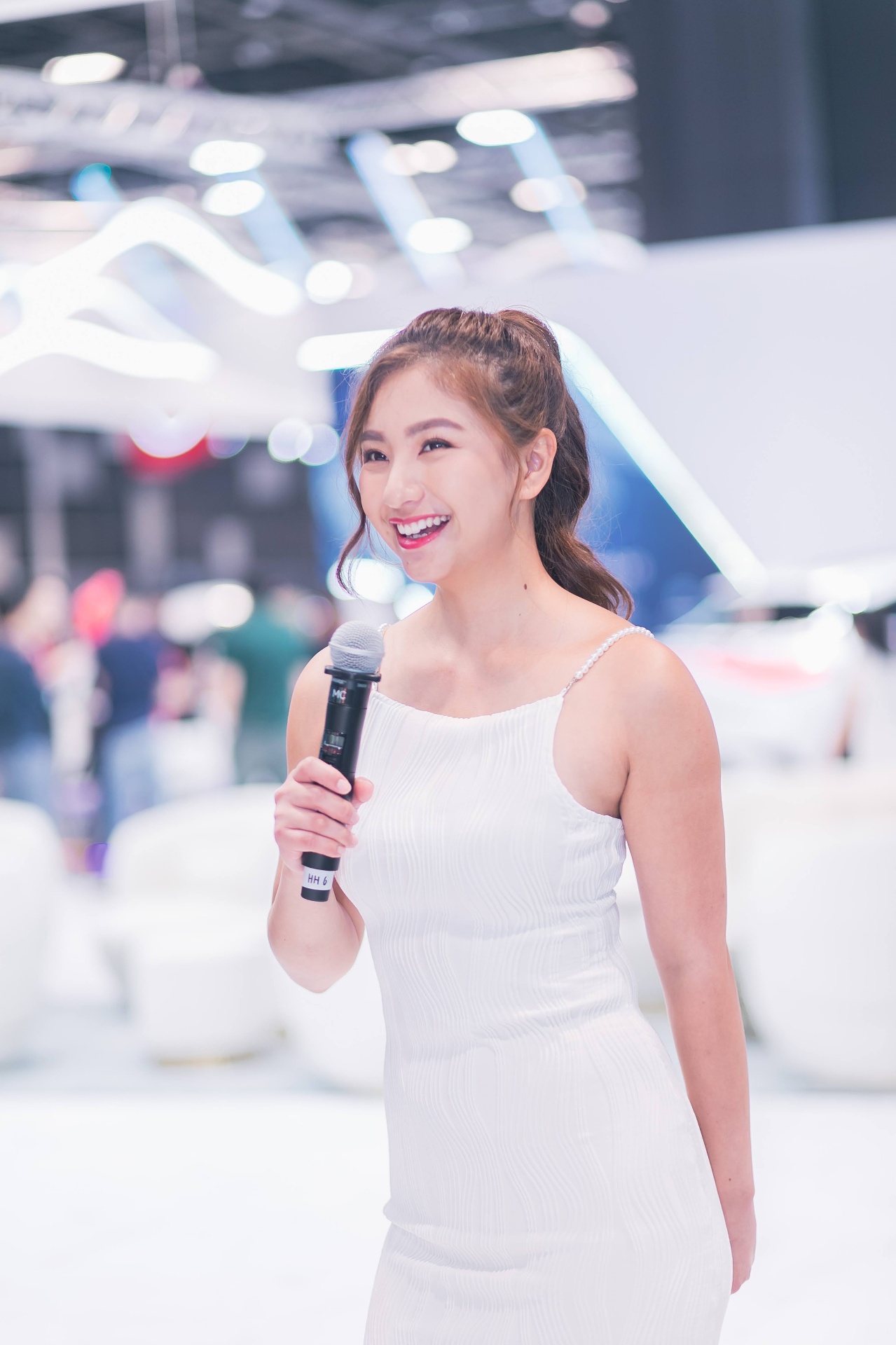 Hosting at motor show